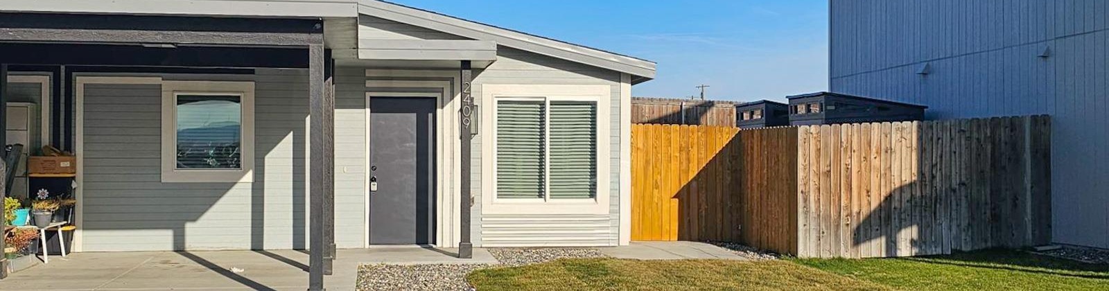 Ronan Street, Pasco, Washington 99301, 3 Bedrooms Bedrooms, 0 ,2 BathroomsBathrooms,Condos/townhomes,For Sale,Ronan Street,0,289569