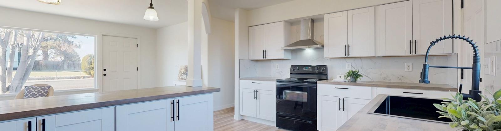 16th Avenue, Pasco, Washington 99301, 3 Bedrooms Bedrooms, 0 ,1 BathroomBathrooms,Houses,For Sale,16th Avenue,0,289568