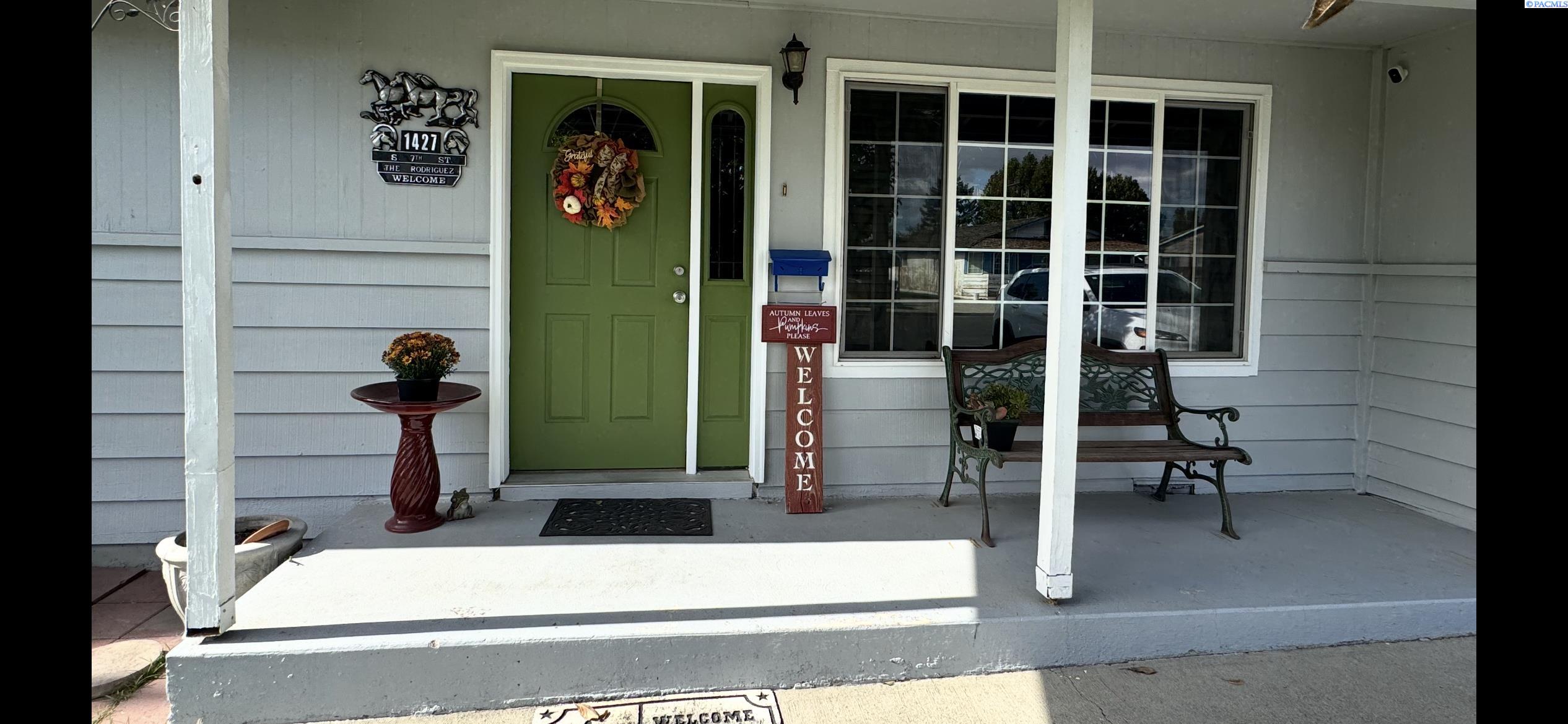 7th St, Sunnyside, Washington 98944, 3 Bedrooms Bedrooms, 0 ,1 BathroomBathrooms,Houses,For Sale,7th St,0,289565