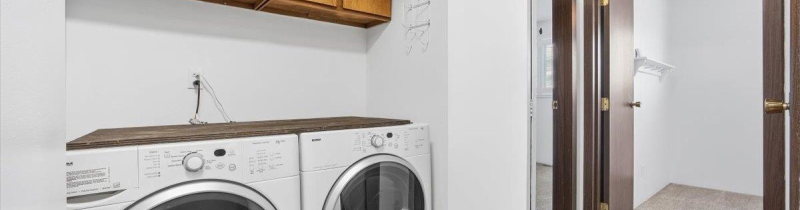 Kennewick Ave, Kennewick, Washington 99336, 2 Bedrooms Bedrooms, 0 ,1 BathroomBathrooms,Condos/townhomes,For Sale,Kennewick Ave,0,289574