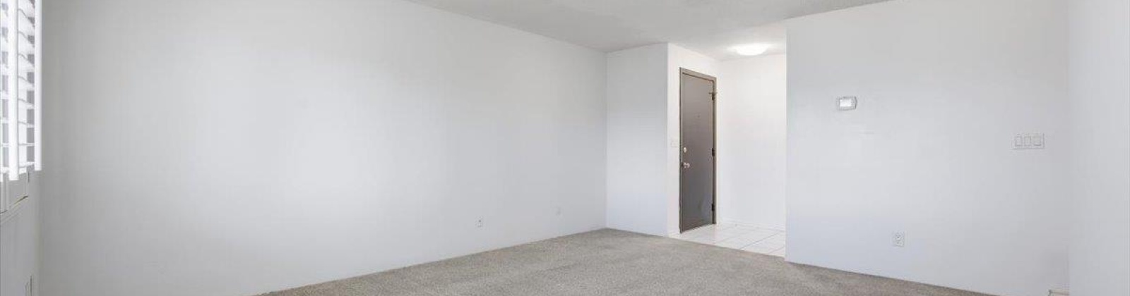 Kennewick Ave, Kennewick, Washington 99336, 2 Bedrooms Bedrooms, 0 ,1 BathroomBathrooms,Condos/townhomes,For Sale,Kennewick Ave,0,289574