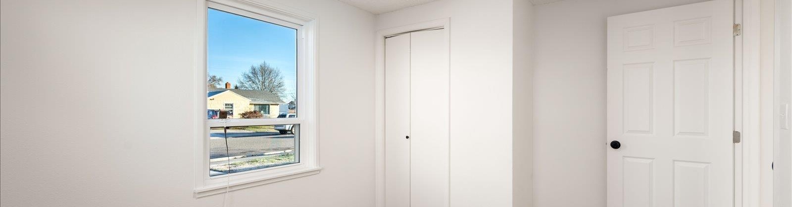 2nd Ave, Kennewick, Washington 99336, 4 Bedrooms Bedrooms, 0 ,1 BathroomBathrooms,Houses,For Sale,2nd Ave,0,289573