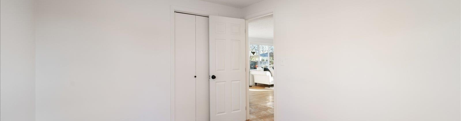 2nd Ave, Kennewick, Washington 99336, 4 Bedrooms Bedrooms, 0 ,1 BathroomBathrooms,Houses,For Sale,2nd Ave,0,289573