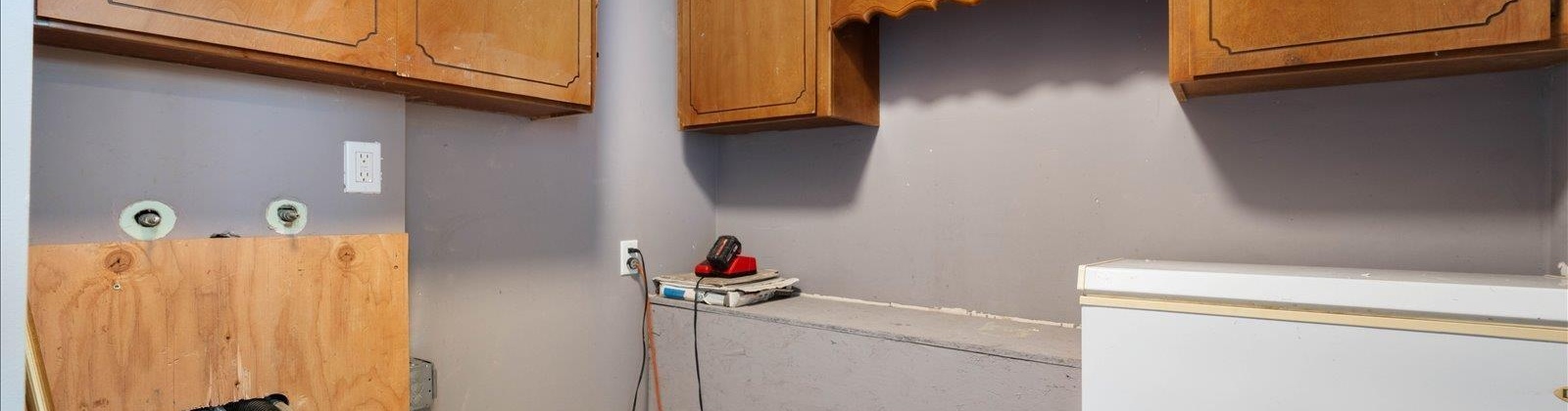 2nd Ave, Kennewick, Washington 99336, 4 Bedrooms Bedrooms, 0 ,1 BathroomBathrooms,Houses,For Sale,2nd Ave,0,289573