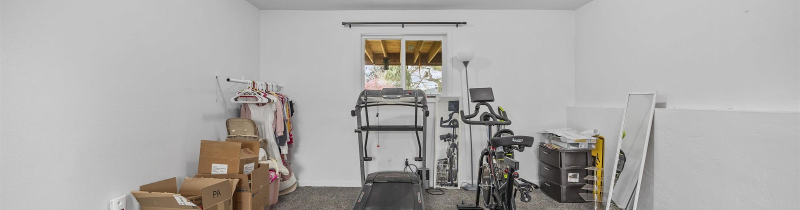 Hill Drive, Grandview, Washington 98930, 4 Bedrooms Bedrooms, 0 ,2 BathroomsBathrooms,Houses,For Sale,Hill Drive,0,288664