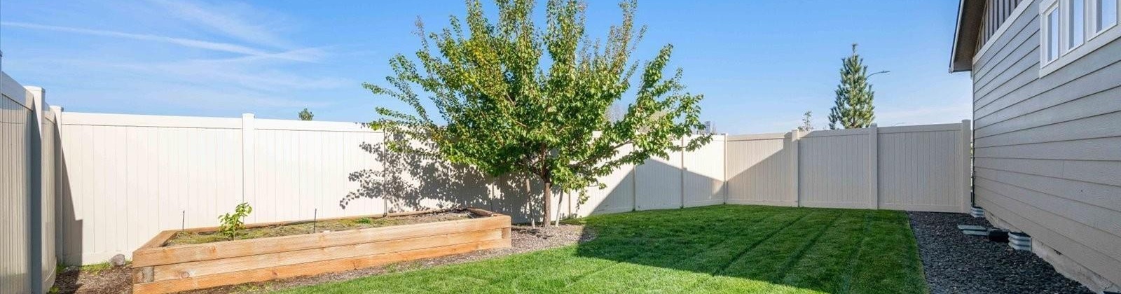 Taft Place, Kennewick, Washington 99337, 3 Bedrooms Bedrooms, 0 ,2 BathroomsBathrooms,Houses,For Sale,Taft Place,0,288163