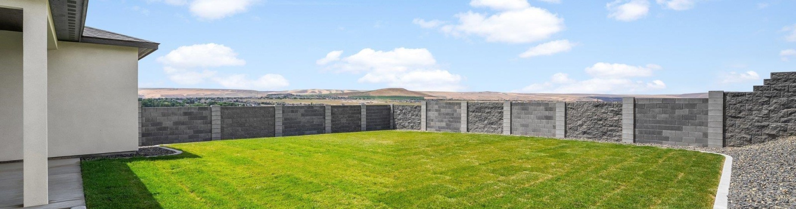 Waterhill Ave., Richland, Washington 99352, 4 Bedrooms Bedrooms, 0 ,3 BathroomsBathrooms,Houses,For Sale,Waterhill Ave.,0,282809