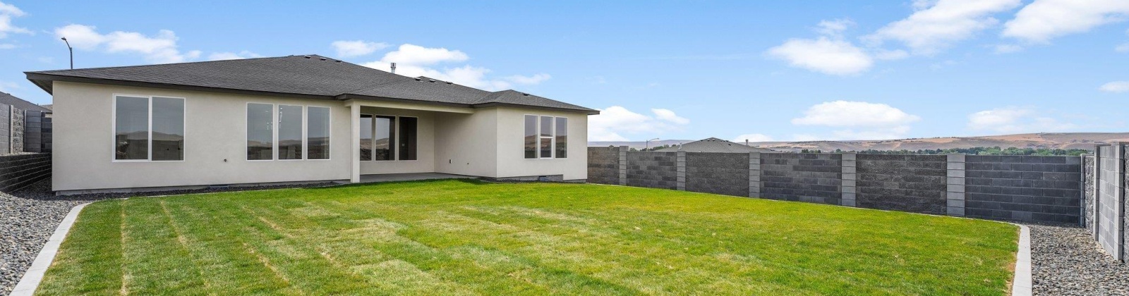 Waterhill Ave., Richland, Washington 99352, 4 Bedrooms Bedrooms, 0 ,3 BathroomsBathrooms,Houses,For Sale,Waterhill Ave.,0,282809