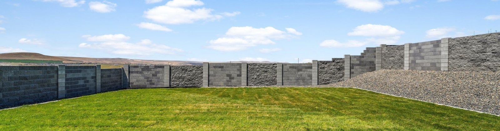 Waterhill Ave., Richland, Washington 99352, 4 Bedrooms Bedrooms, 0 ,3 BathroomsBathrooms,Houses,For Sale,Waterhill Ave.,0,282806