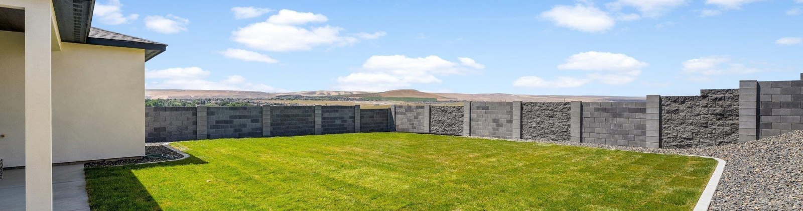 Waterhill Ave., Richland, Washington 99352, 4 Bedrooms Bedrooms, 0 ,3 BathroomsBathrooms,Houses,For Sale,Waterhill Ave.,0,282806