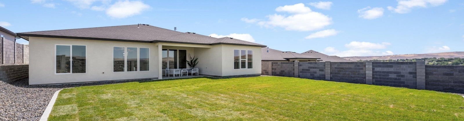 Waterhill Ave., Richland, Washington 99352, 4 Bedrooms Bedrooms, 0 ,3 BathroomsBathrooms,Houses,For Sale,Waterhill Ave.,0,282806