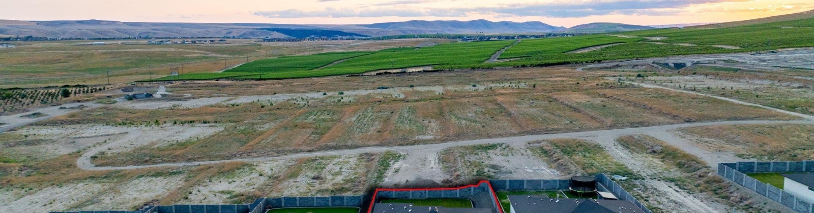 Waterhill Ave., Richland, Washington 99352, 4 Bedrooms Bedrooms, 0 ,3 BathroomsBathrooms,Houses,For Sale,Waterhill Ave.,0,282806