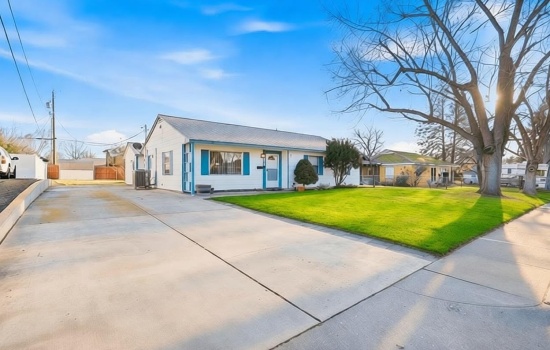 CHESTNUT AVE, Richland, Washington 99352, 4 Bedrooms Bedrooms, 0 ,2 BathroomsBathrooms,Houses,For Sale,CHESTNUT AVE,0,289586