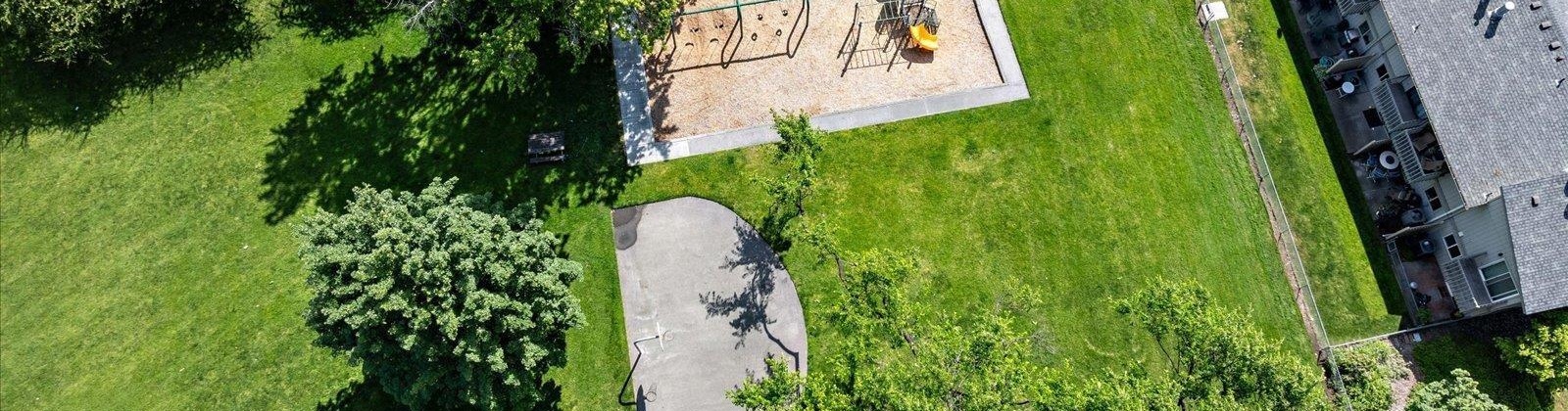 Wright Ave, Richland, Washington 99352, 2 Bedrooms Bedrooms, 0 ,3 BathroomsBathrooms,Condos/townhomes,For Sale,Wright Ave,0,289583