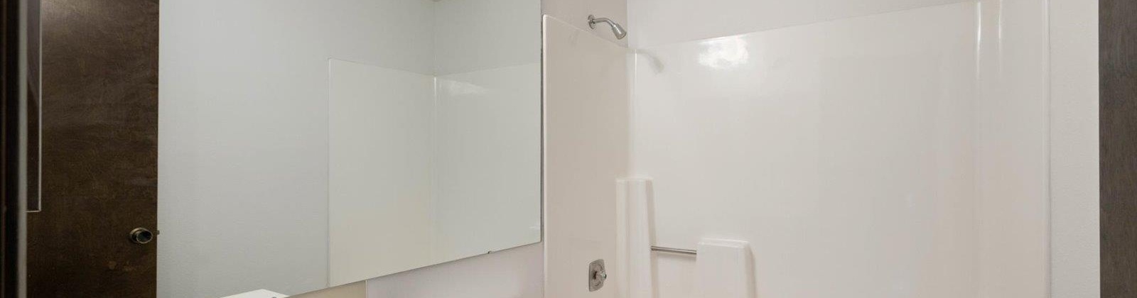 Wright Ave, Richland, Washington 99352, 2 Bedrooms Bedrooms, 0 ,3 BathroomsBathrooms,Condos/townhomes,For Sale,Wright Ave,0,289583