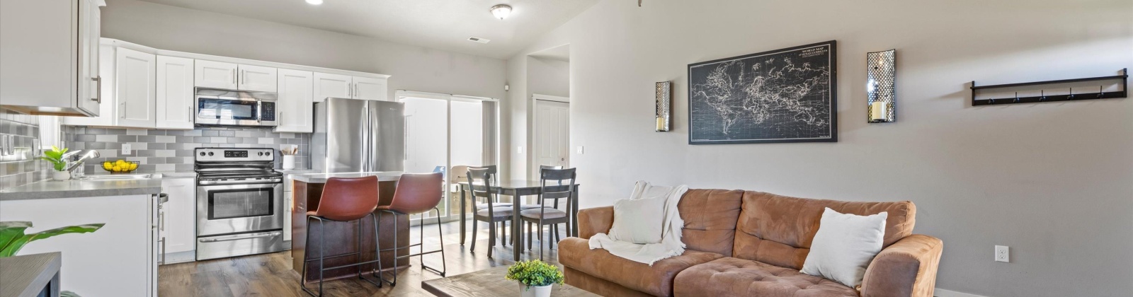 Grant Loop, West Richland, Washington 99353, 3 Bedrooms Bedrooms, 0 ,2 BathroomsBathrooms,Houses,For Sale,Grant Loop,0,289580