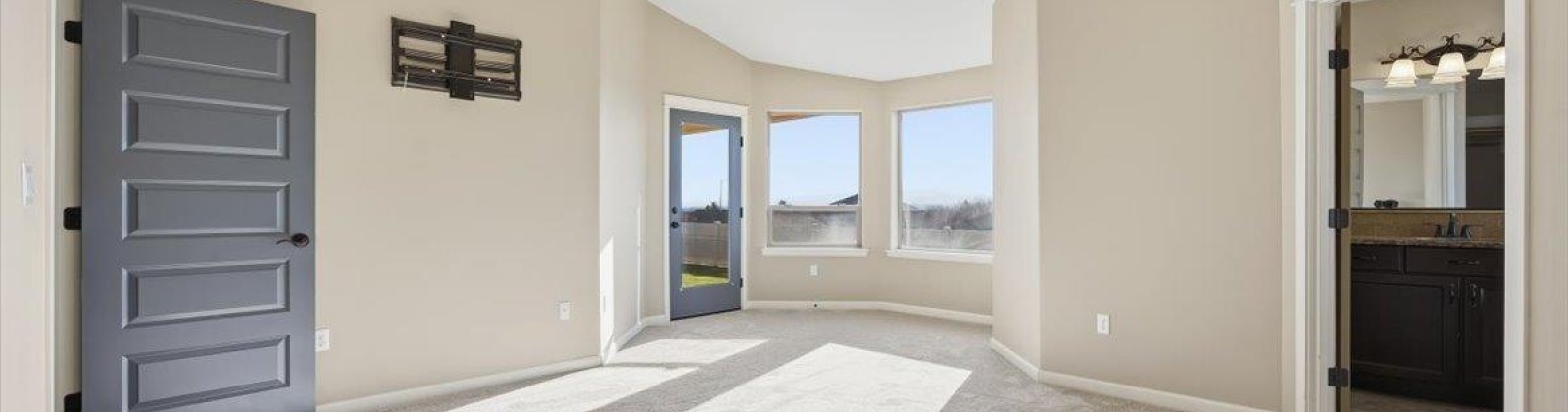 Turf Paradise Dr, Pasco, Washington 99301, 3 Bedrooms Bedrooms, 0 ,2 BathroomsBathrooms,Houses,For Sale,Turf Paradise Dr,0,289581