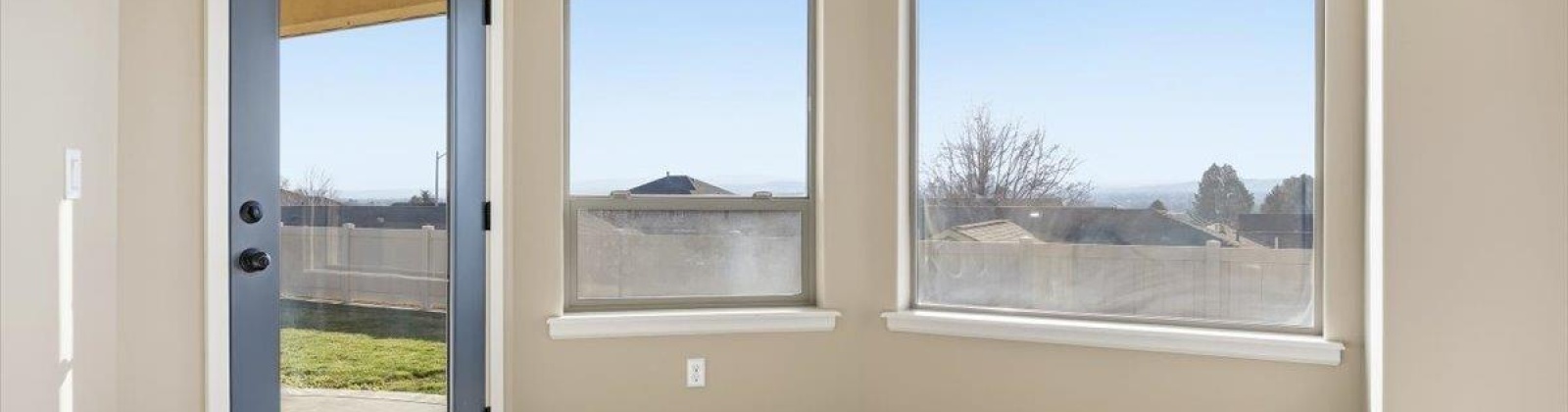 Turf Paradise Dr, Pasco, Washington 99301, 3 Bedrooms Bedrooms, 0 ,2 BathroomsBathrooms,Houses,For Sale,Turf Paradise Dr,0,289581