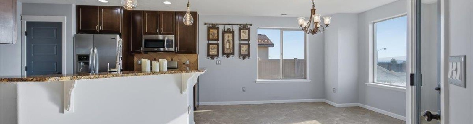 Turf Paradise Dr, Pasco, Washington 99301, 3 Bedrooms Bedrooms, 0 ,2 BathroomsBathrooms,Houses,For Sale,Turf Paradise Dr,0,289581