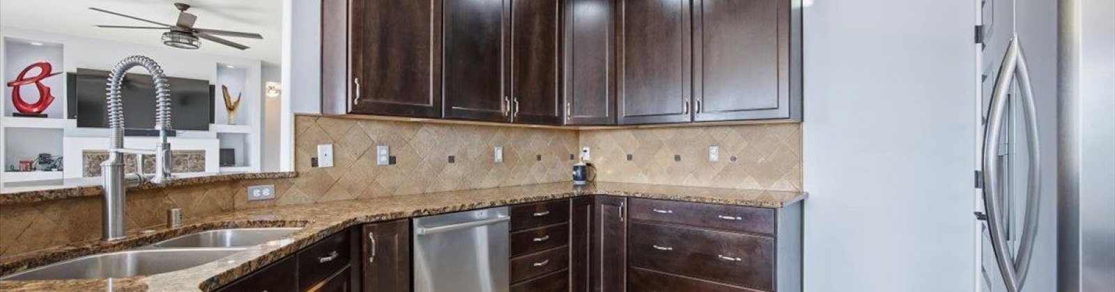 Turf Paradise Dr, Pasco, Washington 99301, 3 Bedrooms Bedrooms, 0 ,2 BathroomsBathrooms,Houses,For Sale,Turf Paradise Dr,0,289581