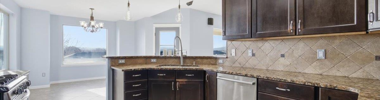 Turf Paradise Dr, Pasco, Washington 99301, 3 Bedrooms Bedrooms, 0 ,2 BathroomsBathrooms,Houses,For Sale,Turf Paradise Dr,0,289581