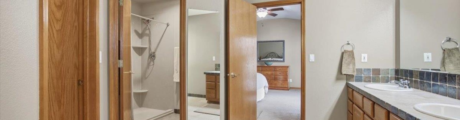 15th Ave, Kennewick, Washington 99338, 4 Bedrooms Bedrooms, 0 ,2 BathroomsBathrooms,Houses,For Sale,15th Ave,0,289594