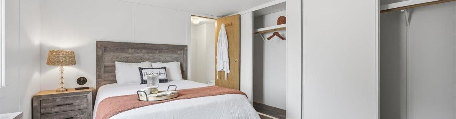 19th Ave, Kennewick, Washington 99352, 2 Bedrooms Bedrooms, 0 ,2 BathroomsBathrooms,Manufactured Homes,For Sale,19th Ave,0,289587