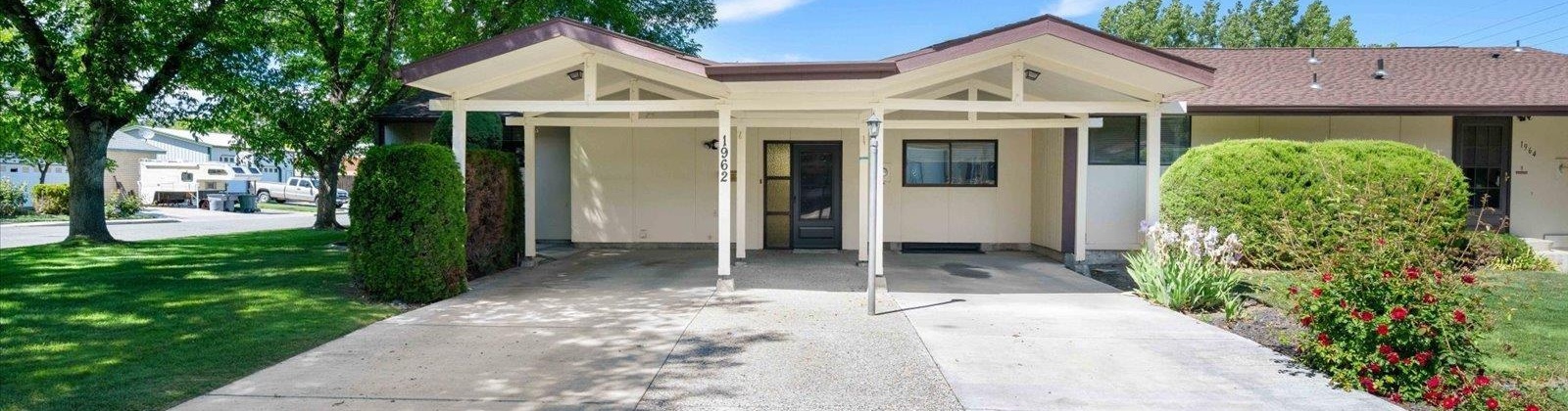 Mahan Ave, Richland, Washington 99354, 4 Bedrooms Bedrooms, 0 ,2 BathroomsBathrooms,Condos/townhomes,For Sale,Mahan Ave,0,284157