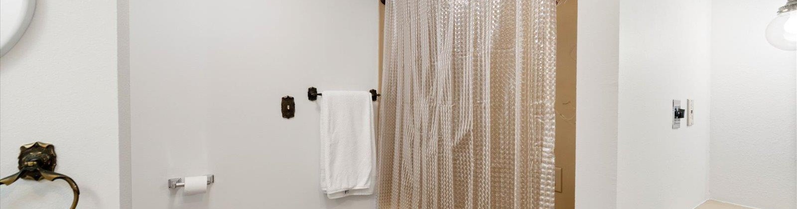 Mahan Ave, Richland, Washington 99354, 4 Bedrooms Bedrooms, 0 ,2 BathroomsBathrooms,Condos/townhomes,For Sale,Mahan Ave,0,284157