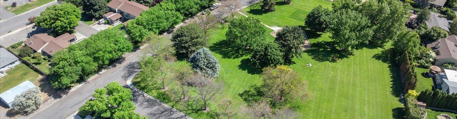 Mahan Ave, Richland, Washington 99354, 4 Bedrooms Bedrooms, 0 ,2 BathroomsBathrooms,Condos/townhomes,For Sale,Mahan Ave,0,284157