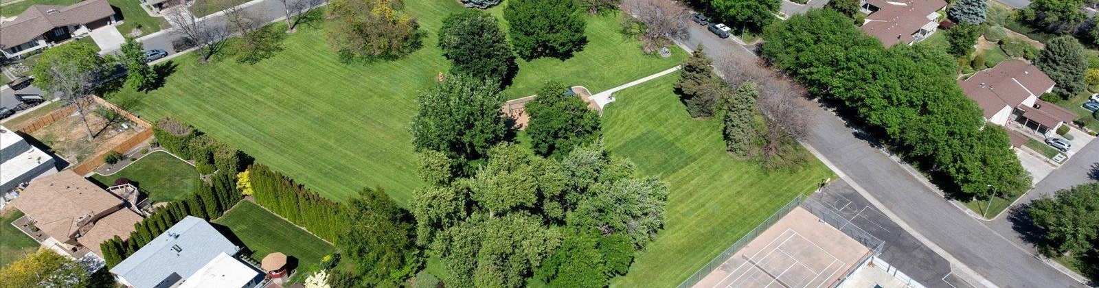 Mahan Ave, Richland, Washington 99354, 4 Bedrooms Bedrooms, 0 ,2 BathroomsBathrooms,Condos/townhomes,For Sale,Mahan Ave,0,284157