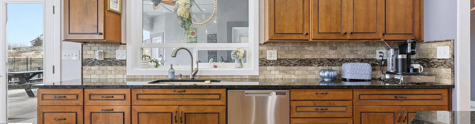 217 Pr SE, Kennewick, Washington 99338, 4 Bedrooms Bedrooms, 0 ,4 BathroomsBathrooms,Houses,For Sale,217 Pr SE,0,289598