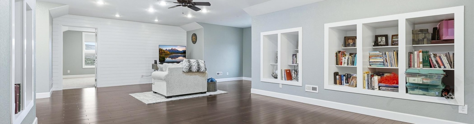 217 Pr SE, Kennewick, Washington 99338, 4 Bedrooms Bedrooms, 0 ,4 BathroomsBathrooms,Houses,For Sale,217 Pr SE,0,289598