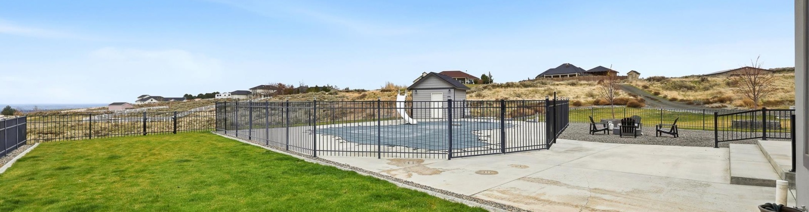 217 Pr SE, Kennewick, Washington 99338, 4 Bedrooms Bedrooms, 0 ,4 BathroomsBathrooms,Houses,For Sale,217 Pr SE,0,289598