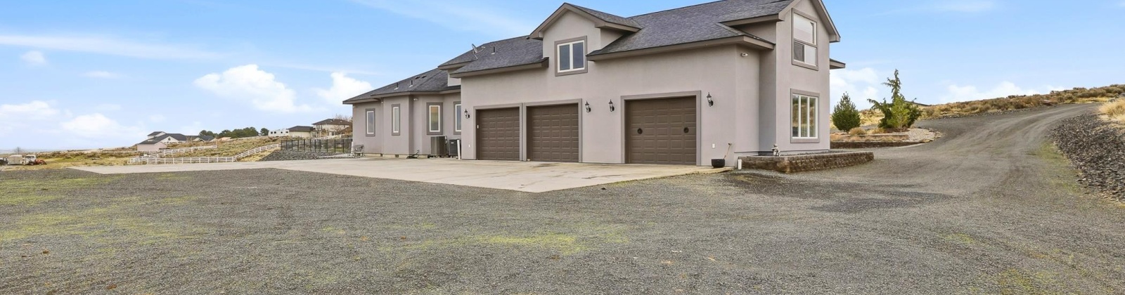 217 Pr SE, Kennewick, Washington 99338, 4 Bedrooms Bedrooms, 0 ,4 BathroomsBathrooms,Houses,For Sale,217 Pr SE,0,289598