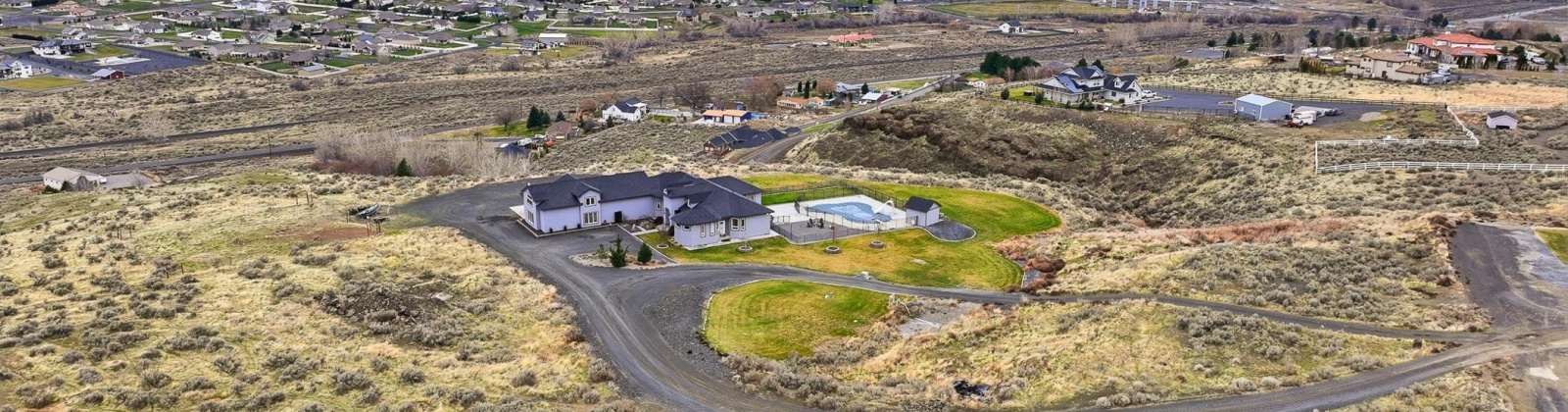 217 Pr SE, Kennewick, Washington 99338, 4 Bedrooms Bedrooms, 0 ,4 BathroomsBathrooms,Houses,For Sale,217 Pr SE,0,289598