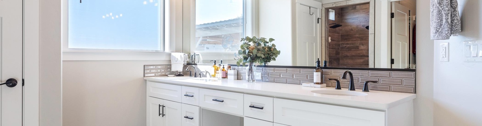 1522 Pr SW (Richards Rd), Prosser, Washington 99350, 3 Bedrooms Bedrooms, 0 ,4 BathroomsBathrooms,Houses,For Sale,1522 Pr SW (Richards Rd),0,289600