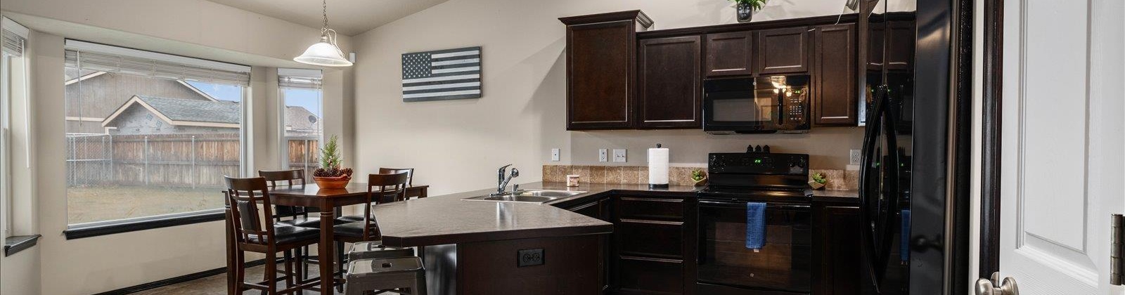 16th Ave, Kennewick, Washington 99336, 3 Bedrooms Bedrooms, 0 ,2 BathroomsBathrooms,Houses,For Sale,16th Ave,0,289607