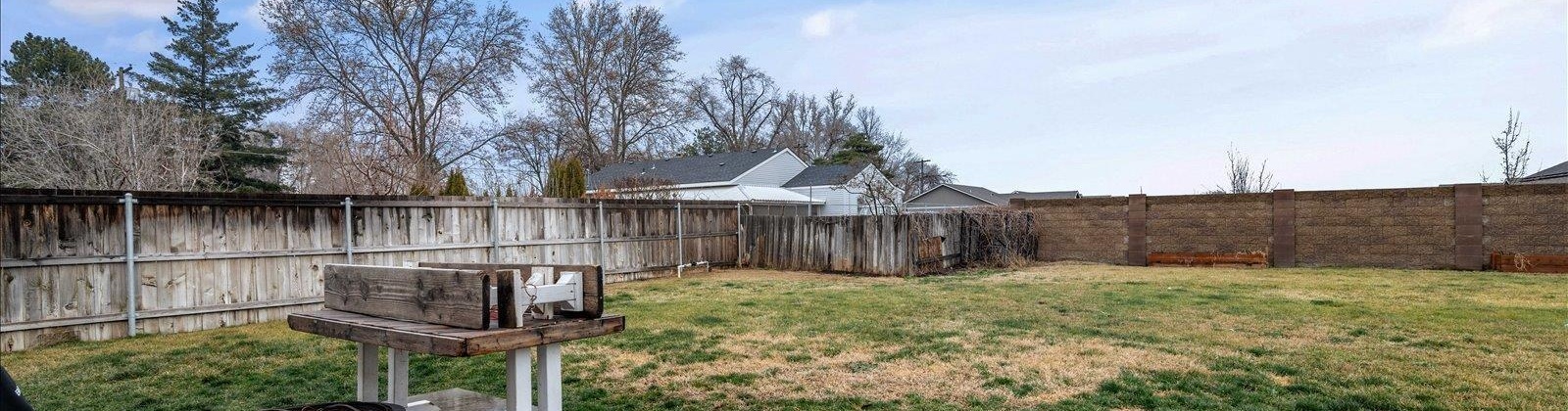 16th Ave, Kennewick, Washington 99336, 3 Bedrooms Bedrooms, 0 ,2 BathroomsBathrooms,Houses,For Sale,16th Ave,0,289607