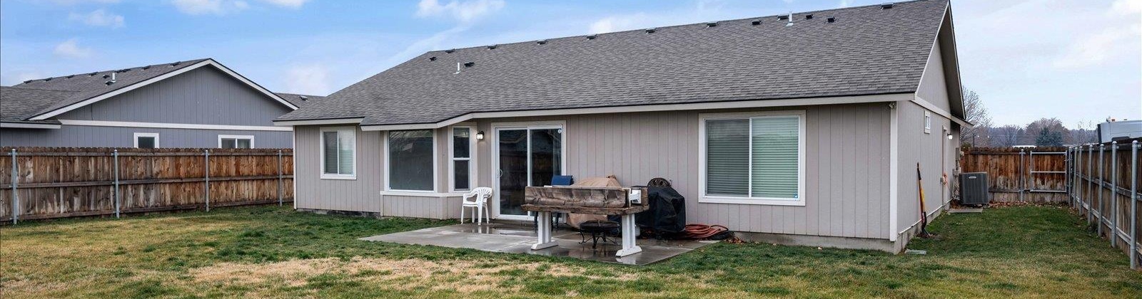 16th Ave, Kennewick, Washington 99336, 3 Bedrooms Bedrooms, 0 ,2 BathroomsBathrooms,Houses,For Sale,16th Ave,0,289607