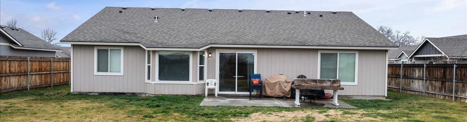 16th Ave, Kennewick, Washington 99336, 3 Bedrooms Bedrooms, 0 ,2 BathroomsBathrooms,Houses,For Sale,16th Ave,0,289607