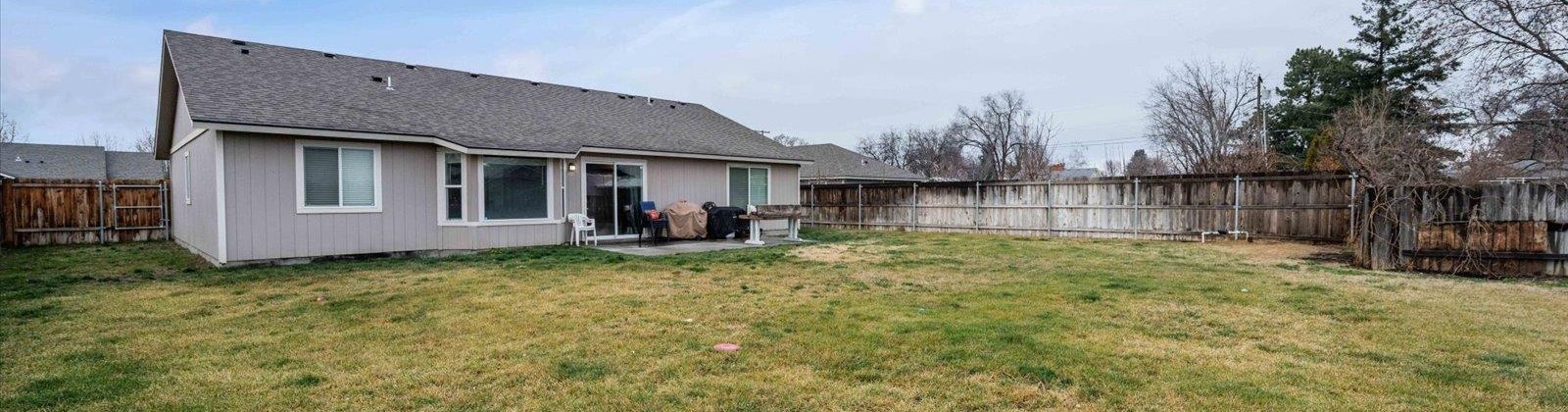 16th Ave, Kennewick, Washington 99336, 3 Bedrooms Bedrooms, 0 ,2 BathroomsBathrooms,Houses,For Sale,16th Ave,0,289607