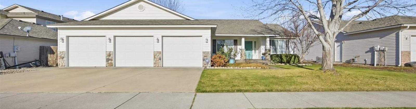 Lancaster Dr, Pasco, Washington 99301, 3 Bedrooms Bedrooms, 0 ,2 BathroomsBathrooms,Houses,For Sale,Lancaster Dr,0,289606