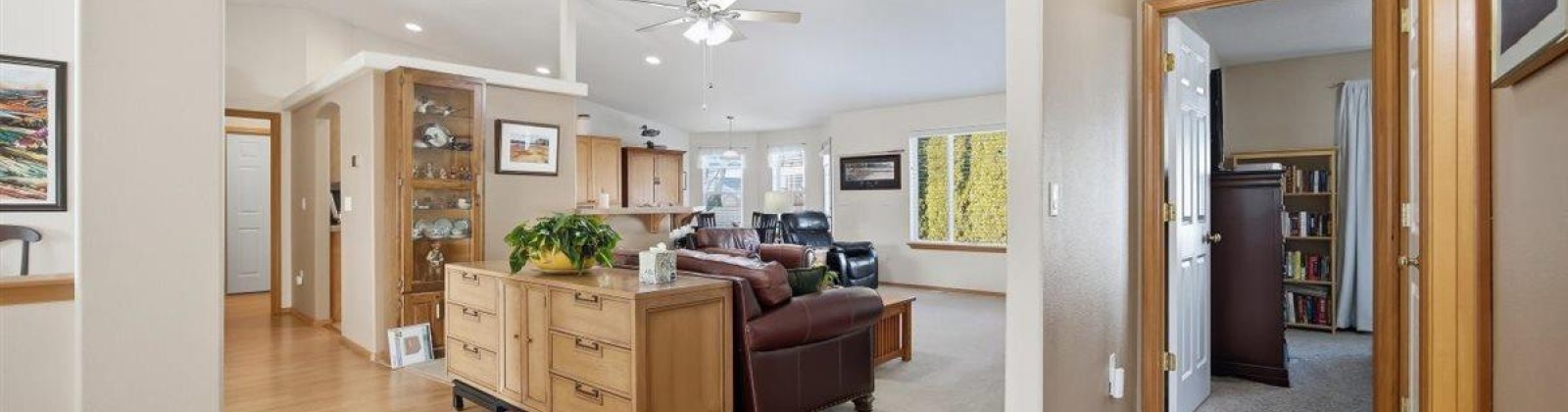 Lancaster Dr, Pasco, Washington 99301, 3 Bedrooms Bedrooms, 0 ,2 BathroomsBathrooms,Houses,For Sale,Lancaster Dr,0,289606