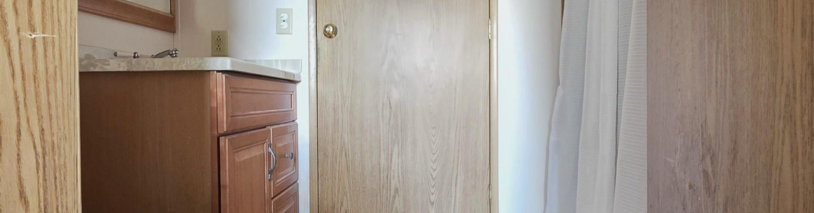 Bitterroot Drive, Richland, Washington 99352, 4 Bedrooms Bedrooms, 0 ,2 BathroomsBathrooms,Manufactured Homes,For Sale,Bitterroot Drive,0,289605