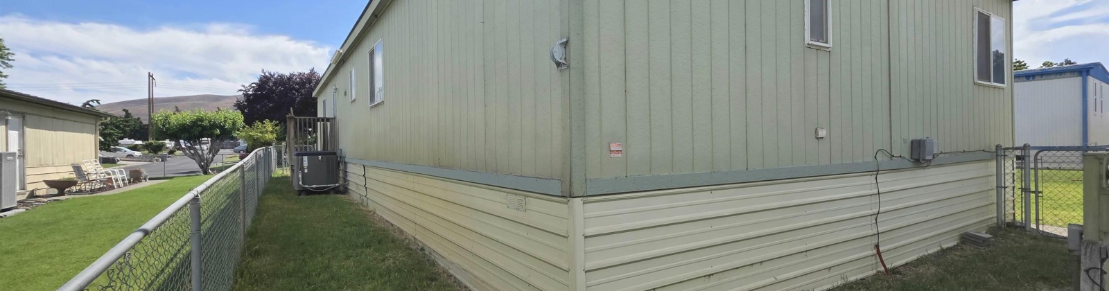 Bitterroot Drive, Richland, Washington 99352, 4 Bedrooms Bedrooms, 0 ,2 BathroomsBathrooms,Manufactured Homes,For Sale,Bitterroot Drive,0,289605