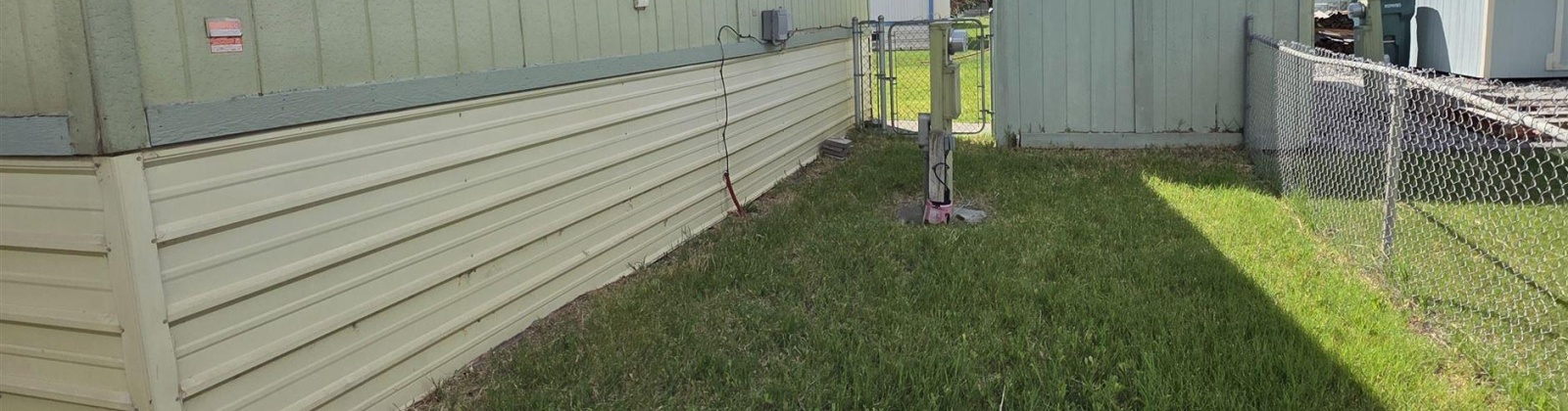 Bitterroot Drive, Richland, Washington 99352, 4 Bedrooms Bedrooms, 0 ,2 BathroomsBathrooms,Manufactured Homes,For Sale,Bitterroot Drive,0,289605