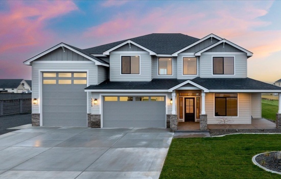 Rock Creek Drive, Pasco, Washington 99301, 5 Bedrooms Bedrooms, 0 ,3 BathroomsBathrooms,Houses,For Sale,Rock Creek Drive,0,289613