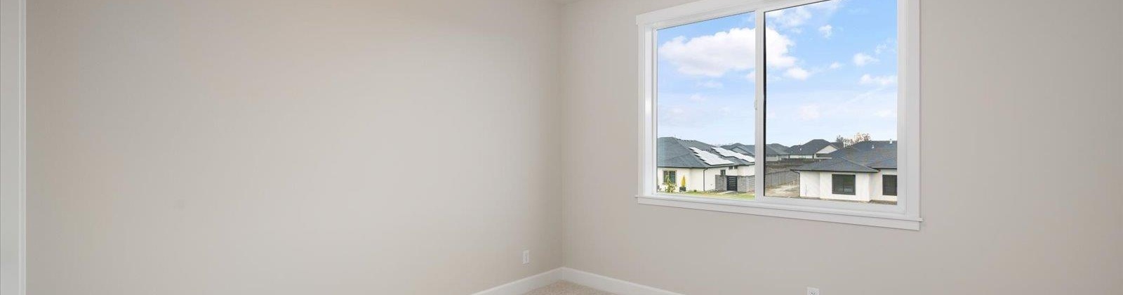 Rock Creek Drive, Pasco, Washington 99301, 5 Bedrooms Bedrooms, 0 ,3 BathroomsBathrooms,Houses,For Sale,Rock Creek Drive,0,289613