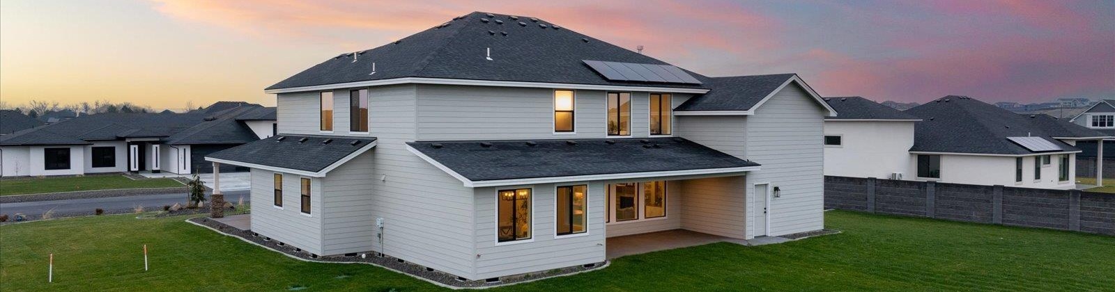 Rock Creek Drive, Pasco, Washington 99301, 5 Bedrooms Bedrooms, 0 ,3 BathroomsBathrooms,Houses,For Sale,Rock Creek Drive,0,289613